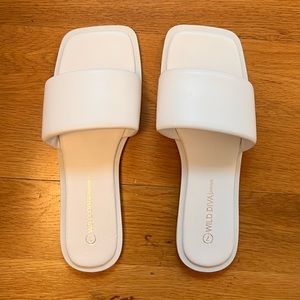 NWB White sandals